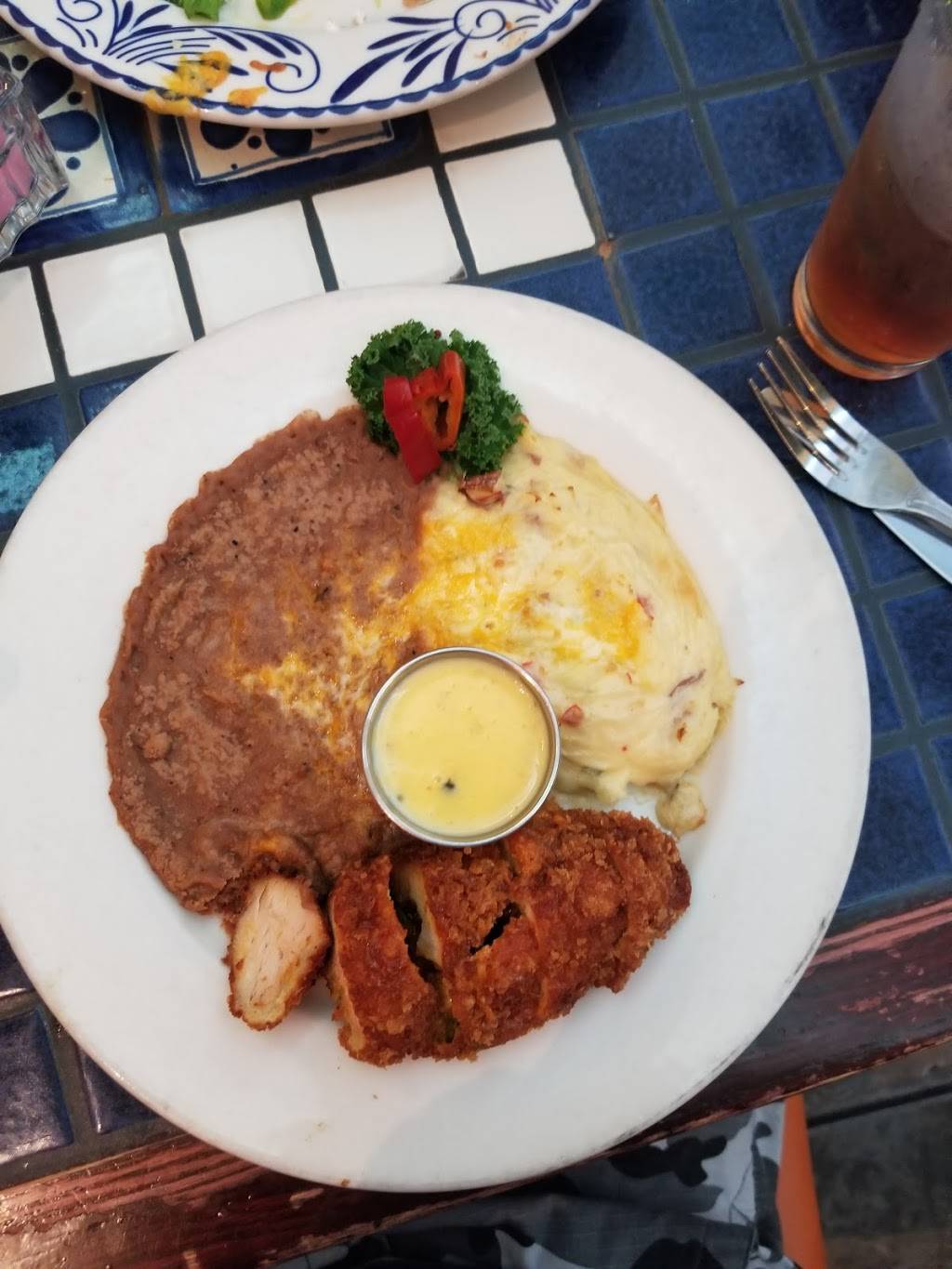 Abuelos Mexican Restaurant | restaurant | 1041 W Interstate 20, Arlington, TX 76017, USA | 8174682622 OR +1 817-468-2622