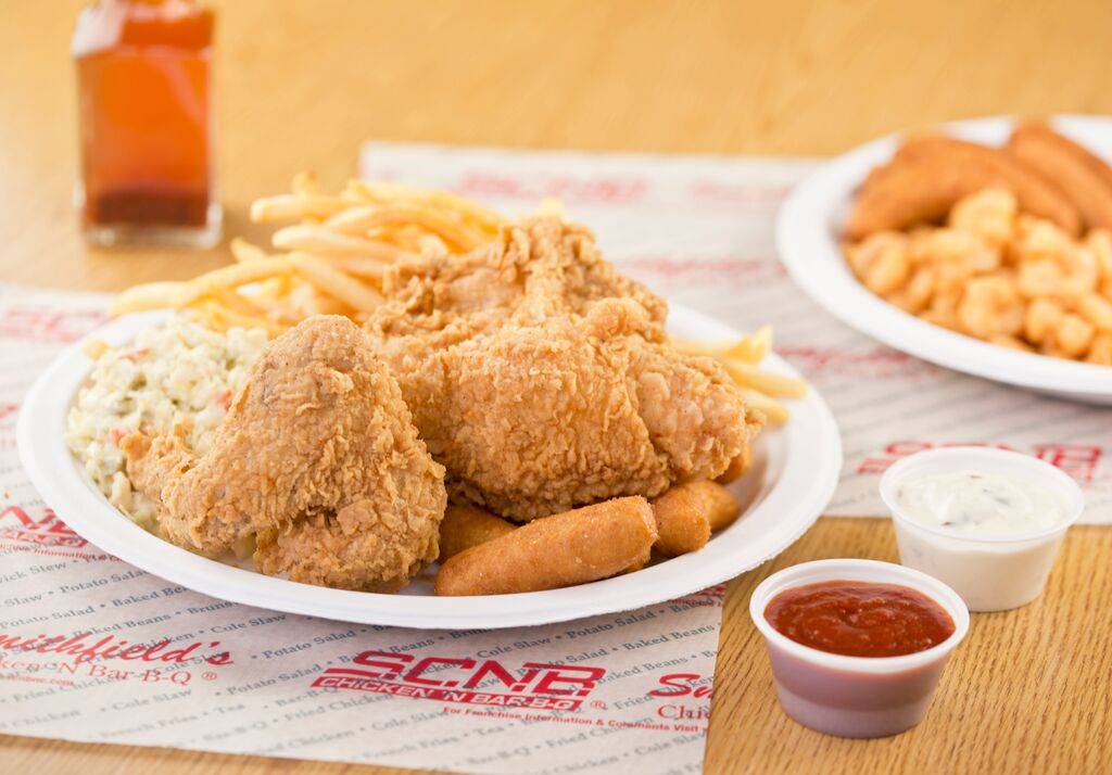 Smithfields Chicken N Bar-B-Q | restaurant | 1105 Gum Branch Rd, Jacksonville, NC 28540, USA | 9103476355 OR +1 910-347-6355