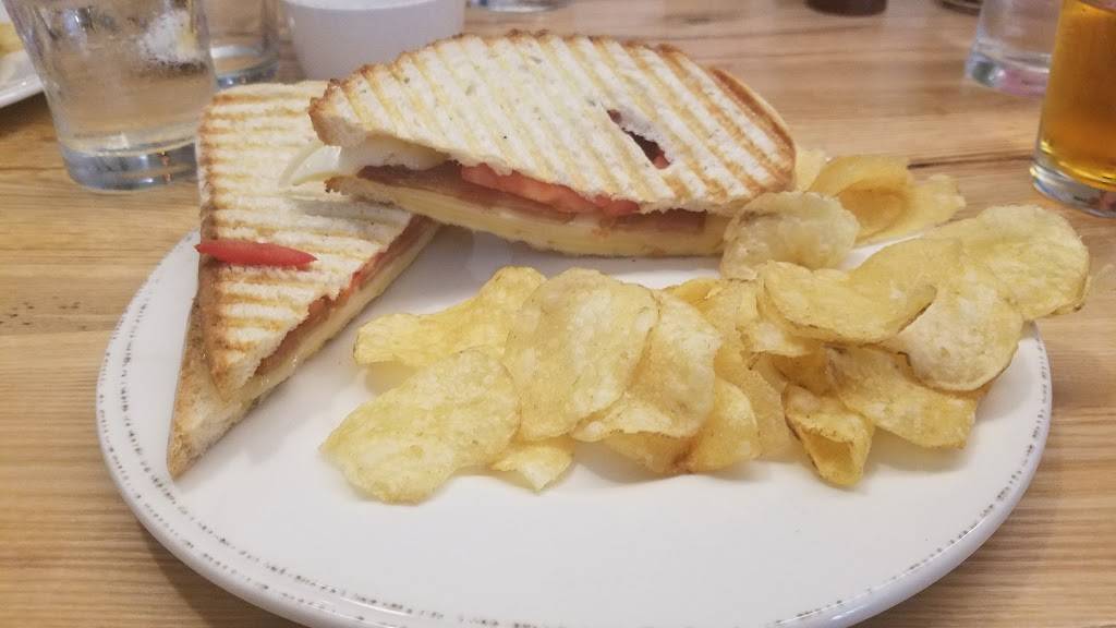 Plank Bar & Kitchen | restaurant | 120 Water St, Naperville, IL 60540, USA | 3314015500 OR +1 331-401-5500