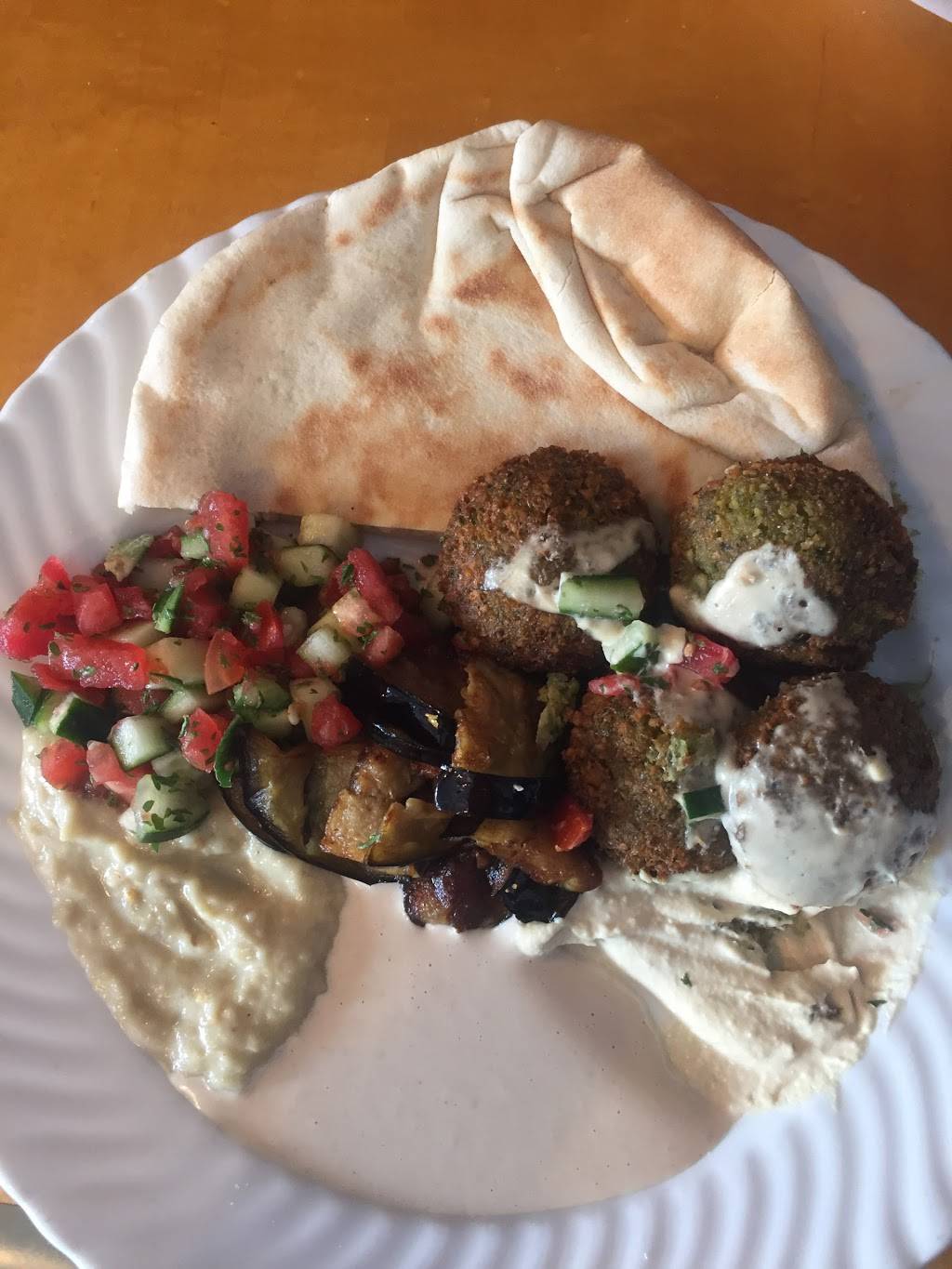 Mana Mana Middle Eastern Restaurant | restaurant | 530 Park St, Clearwater, FL 33755, USA | 7274155554 OR +1 727-415-5554