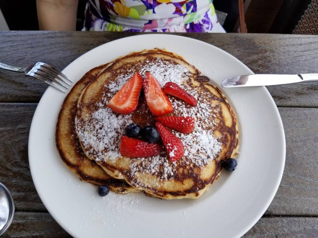 Salt Factory Pub | restaurant | 102 S Main St, Alpharetta, GA 30009, USA | 7707521888 OR +1 770-752-1888