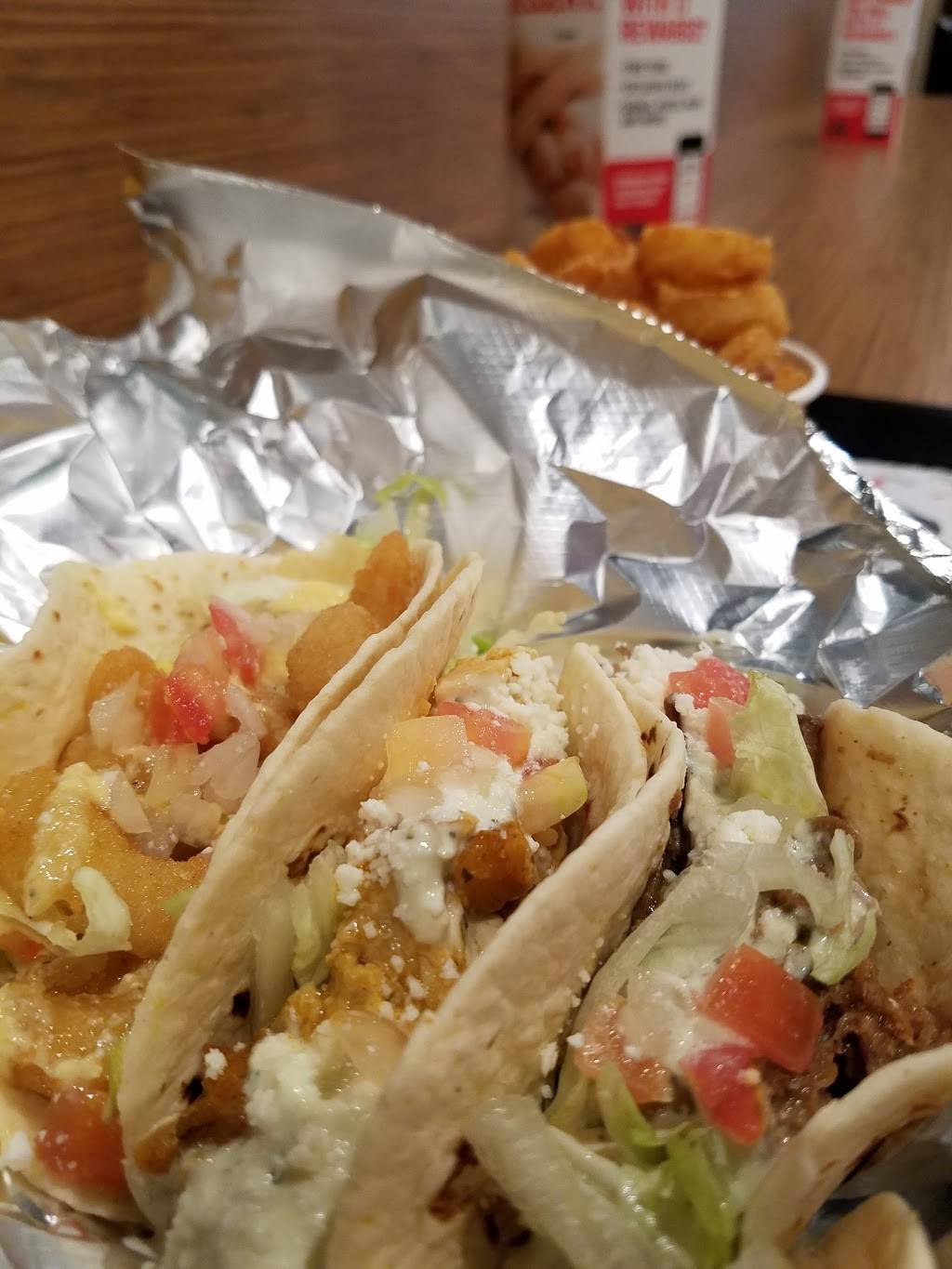 Taco Johns | restaurant | 902 Meijer Dr, Champaign, IL 61822, USA | 2176075577 OR +1 217-607-5577