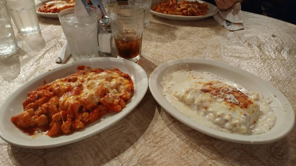 Nunzios Ristorante | restaurant | 11433 SW 40th St, Miami, FL 33165, USA | 3052216091 OR +1 305-221-6091