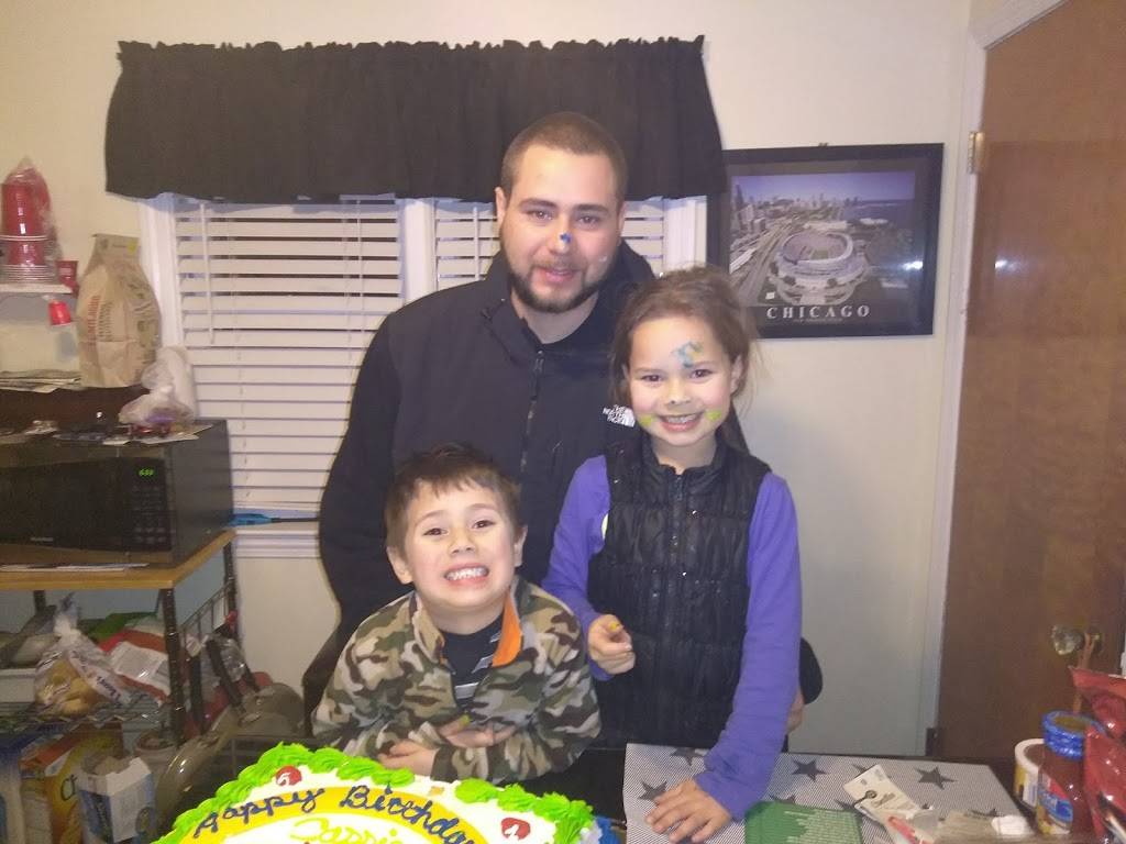 CFC | restaurant | 4220 W 59th St, Chicago, IL 60629, USA | 3128057552 OR +1 312-805-7552