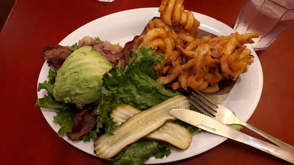 BurgerMeister | restaurant | 86 Carl St, San Francisco, CA 94117, USA | 4155661274 OR +1 415-566-1274