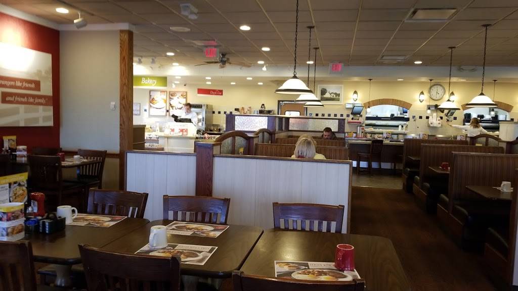 Bob Evans | restaurant | 5077 Walnut St S, South Bloomfield, OH 43103, USA | 7409839000 OR +1 740-983-9000