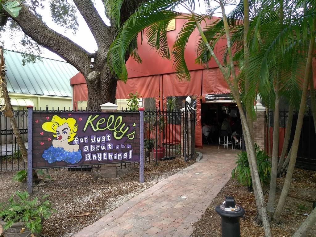 Kellys-Chica-Boom-Room | restaurant | 319 Main St, Dunedin, FL 34698, USA | 7277365284 OR +1 727-736-5284
