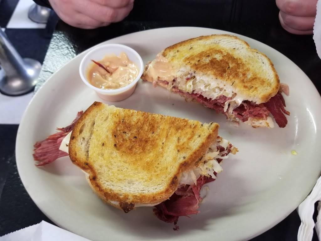 Fleetwood Diner | restaurant | 300 S Ashley St, Ann Arbor, MI 48104, USA | 7349955502 OR +1 734-995-5502