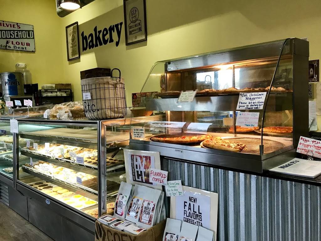 Nikki Ps | restaurant | 1045 Community Rd, Schenectady, NY 12303, USA | 5183564370 OR +1 518-356-4370