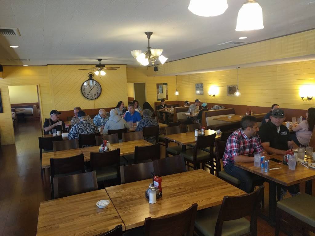 Suzys Cafe | cafe | 2610 S Harbor Blvd, Santa Ana, CA 92704, USA | 7148843938 OR +1 714-884-3938