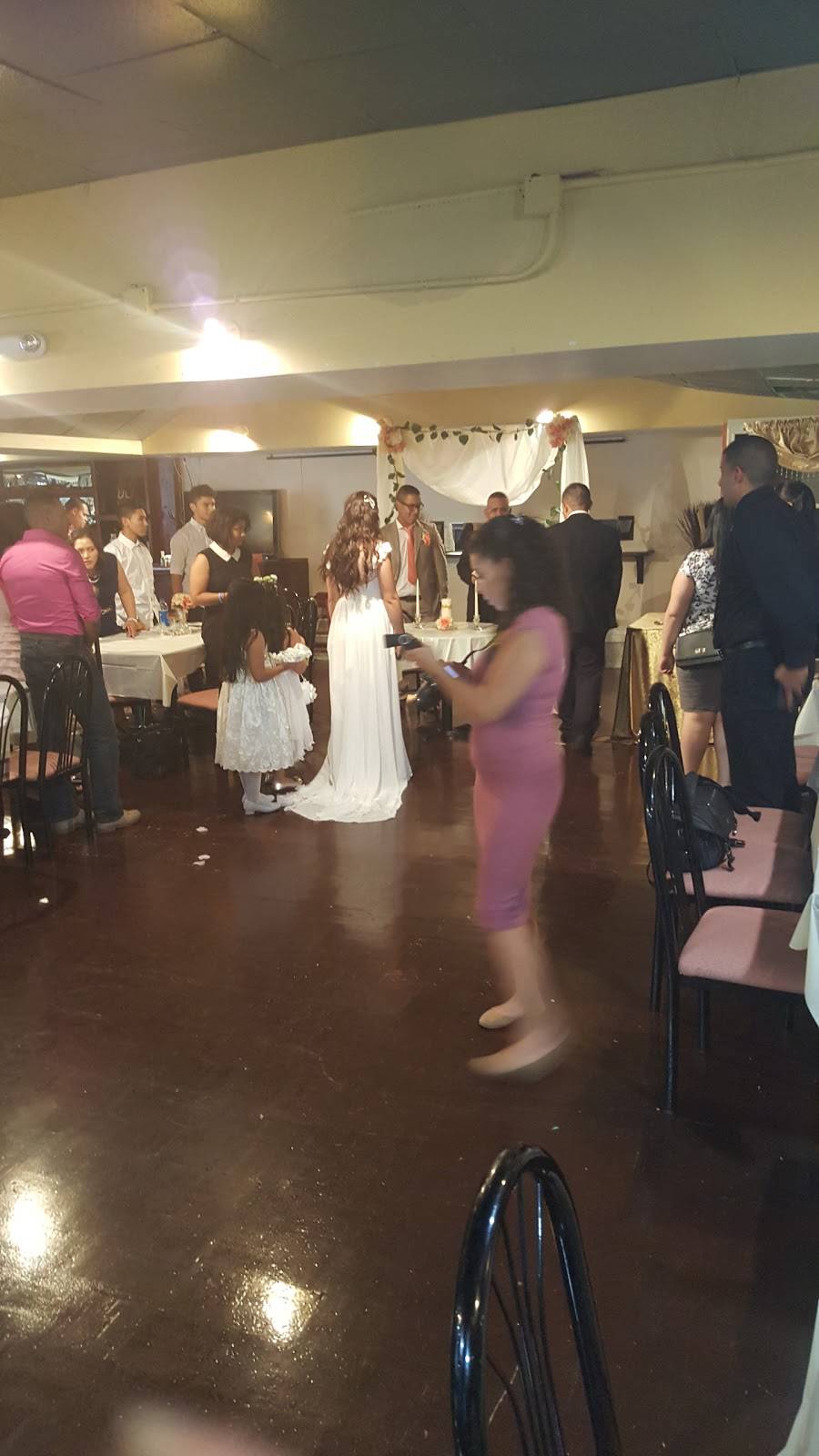 Casa Lupita | restaurant | 419 Hudson St, Trenton, NJ 08611, USA | 6092185437 OR +1 609-218-5437