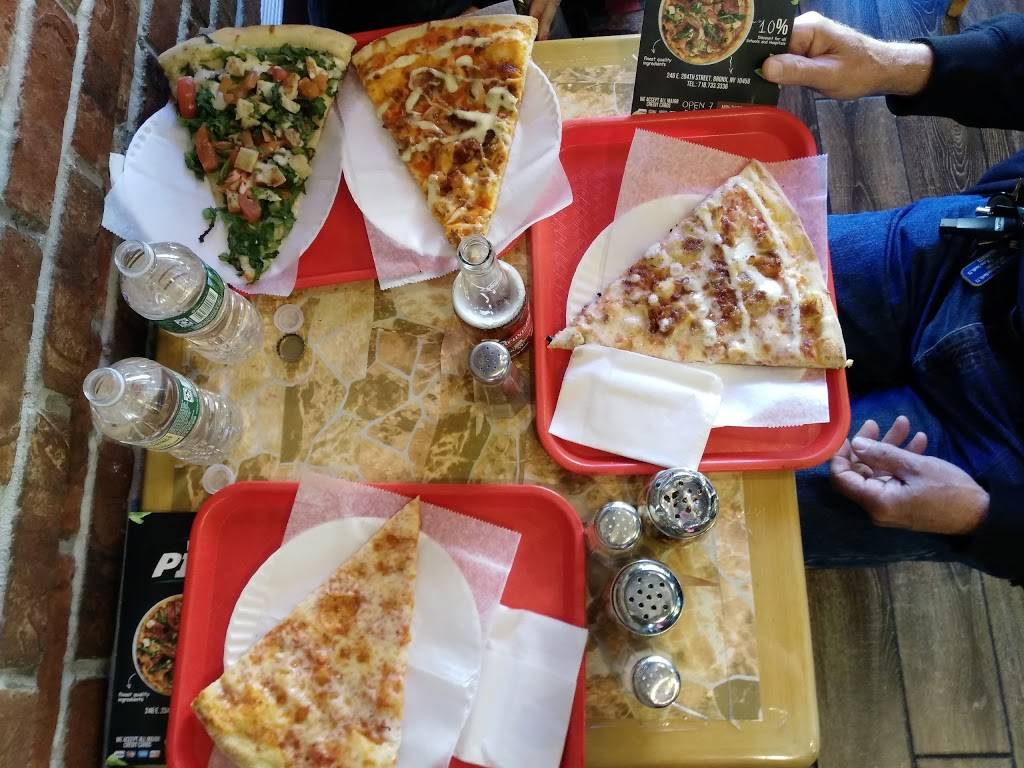 House Pizza | restaurant | 246 E 204th St, Bronx, NY 10458, USA | 7187333336 OR +1 718-733-3336