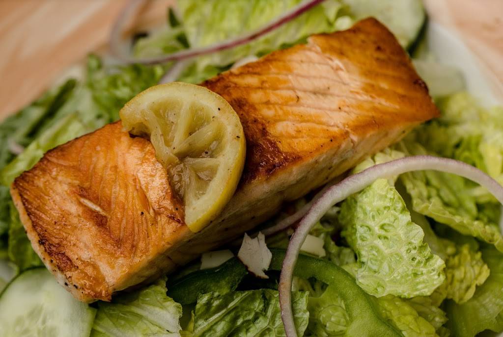 Papa Ts | restaurant | 64 Merrow Rd, Tolland, CT 06084, USA | 8608752048 OR +1 860-875-2048