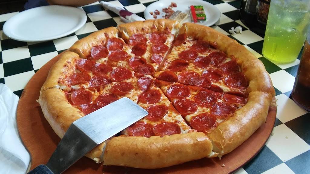 Pizza Hut | restaurant | 146 Northview Dr, Jefferson, NC 28640, USA | 3362466077 OR +1 336-246-6077
