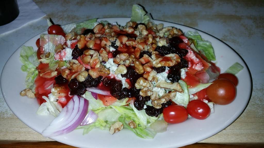 Chaps | restaurant | 23084 E Main St, Armada, MI 48005, USA | 5867844500 OR +1 586-784-4500