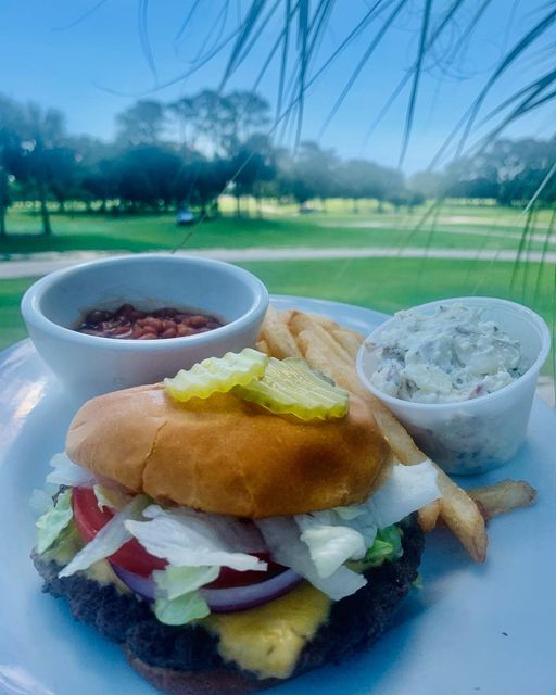 Clubhouse Grill | restaurant | 1955 Lewis Turner Blvd, Fort Walton Beach, FL 32547, USA | 8508339665 OR +1 850-833-9665