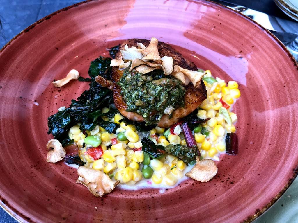 Whisper Creek Farm: The Kitchen | restaurant | 4040 Central Florida Pkwy, Orlando, FL 32837, USA | 4073934755 OR +1 407-393-4755