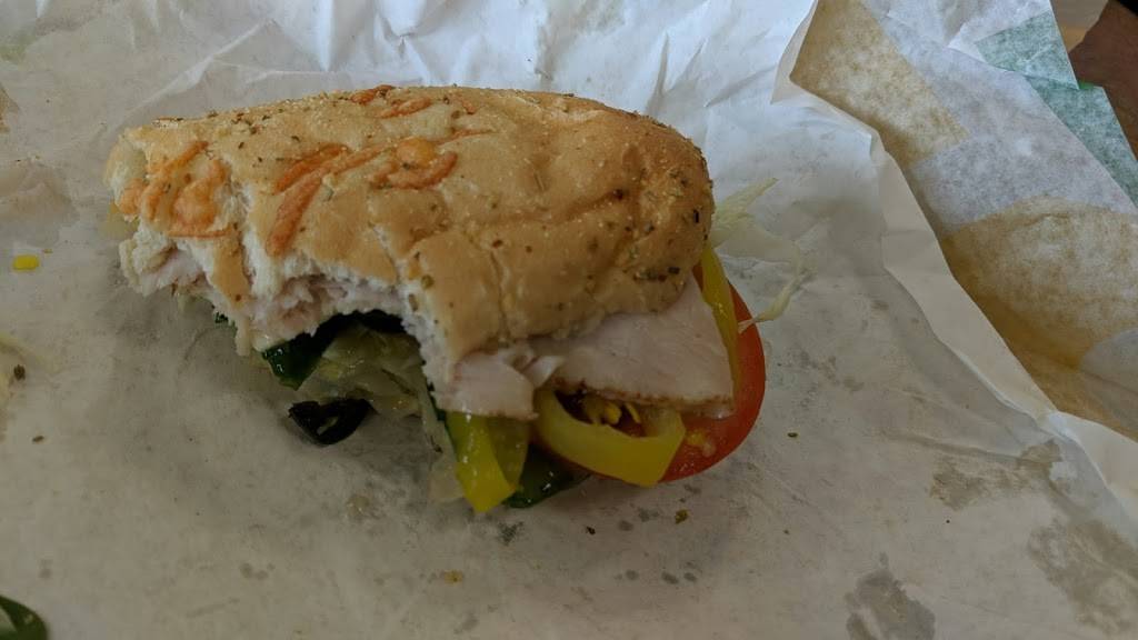 Subway | restaurant | 4785 E 91st St, Tulsa, OK 74137, USA | 9184950775 OR +1 918-495-0775