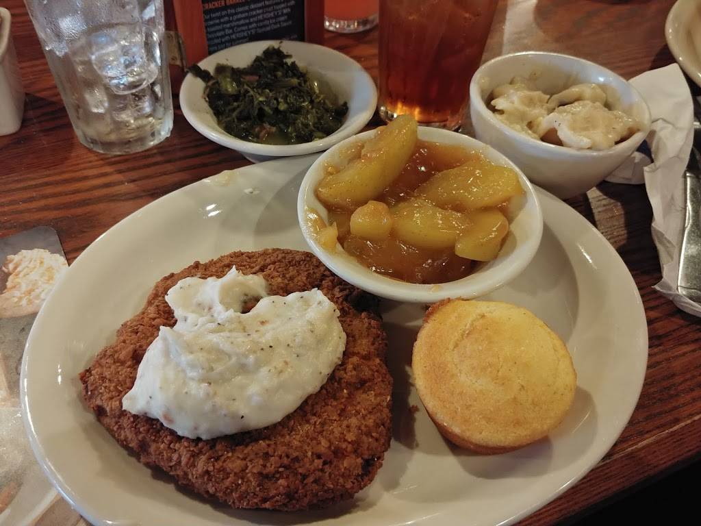 Cracker Barrel Old Country Store | restaurant | 2494 Airport Rd, Jackson, MI 49202, USA | 5177835300 OR +1 517-783-5300