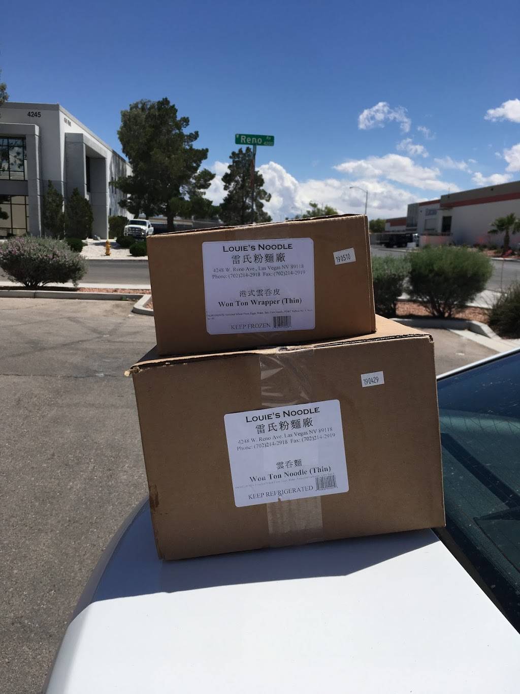 Louies Noodle Shop | restaurant | 4248 W Reno Ave, Las Vegas, NV 89118, USA | 7022142918 OR +1 702-214-2918