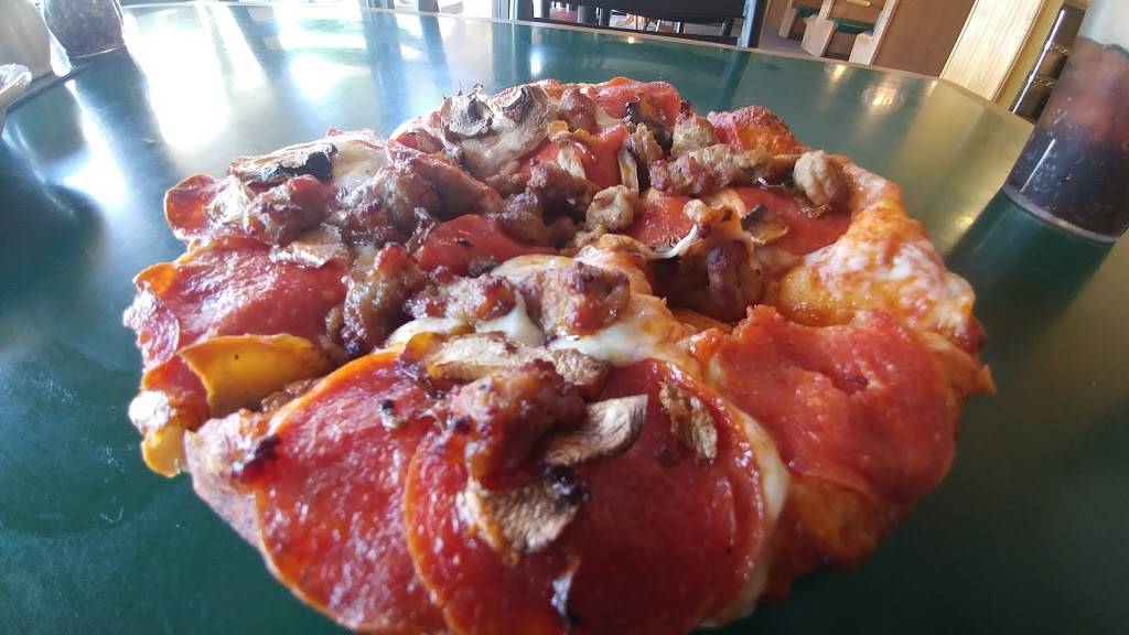 Round Table Pizza | meal delivery | 7201 Archibald Ave Ste 9, Rancho Cucamonga, CA 91701, USA | 9099808040 OR +1 909-980-8040