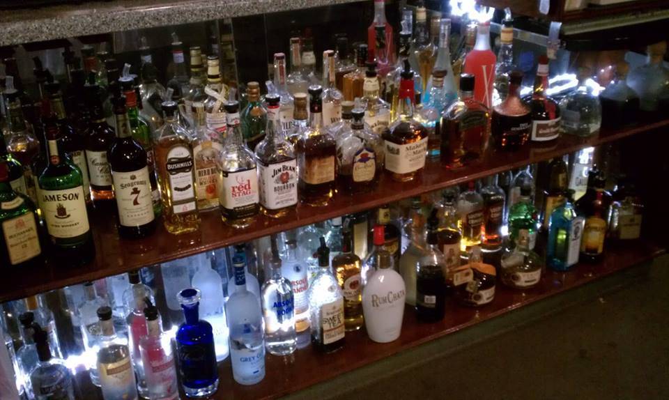 Shooters Sports & Grill Riverside | restaurant | 10226 Indiana Ave, Riverside, CA 92503, USA | 9517859588 OR +1 951-785-9588