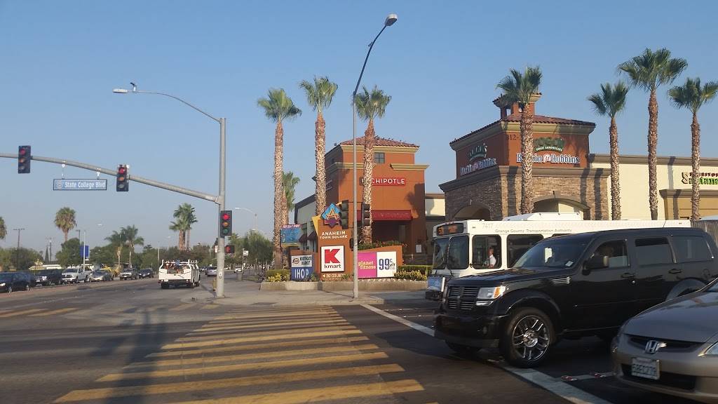 Chipotle Mexican Grill | restaurant | 2002 E Lincoln Ave, Anaheim, CA 92806, USA | 7149911160 OR +1 714-991-1160