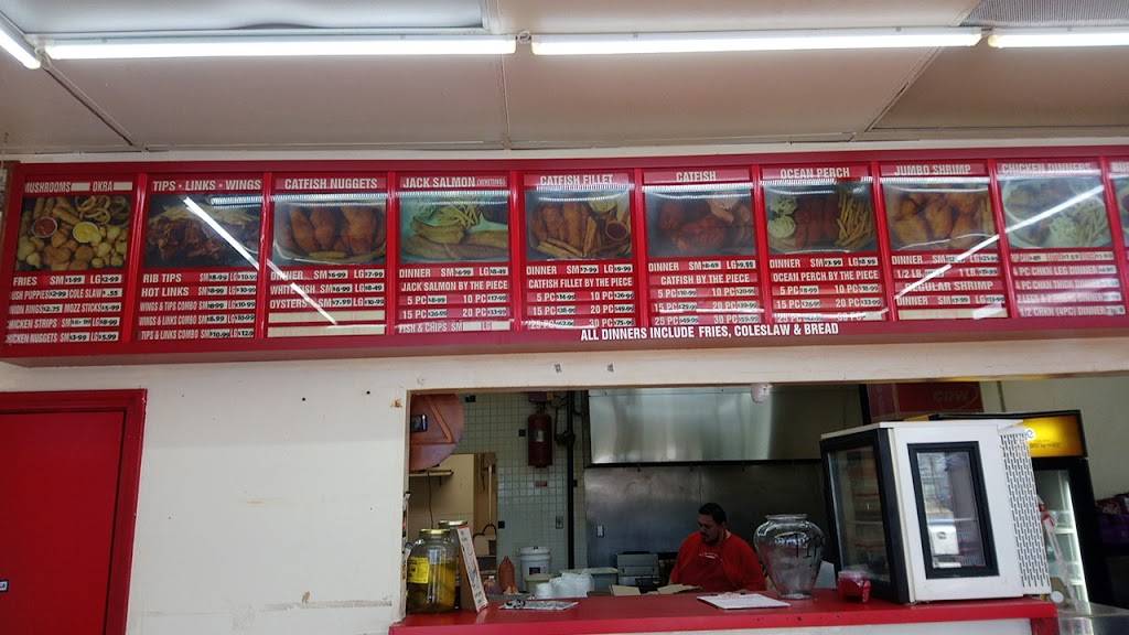 J & J Fish | restaurant | 435 W Boughton Rd, Bolingbrook, IL 60440, USA | 6303789701 OR +1 630-378-9701