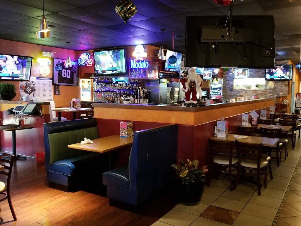 Cabos Mexican Cuisine & Cantina | restaurant | 6676 Carmel Rd, Charlotte, NC 28226, USA | 7047599886 OR +1 704-759-9886