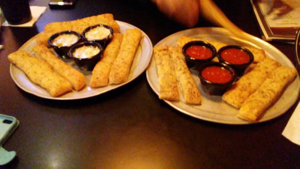 Wolfman Pizza | restaurant | 106 S Sharon Amity Rd b, Charlotte, NC 28211, USA | 7043663666 OR +1 704-366-3666