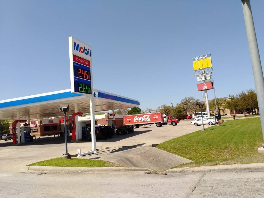 Arbys | restaurant | 201 N Stewart St, Azle, TX 76020, USA | 8174449100 OR +1 817-444-9100