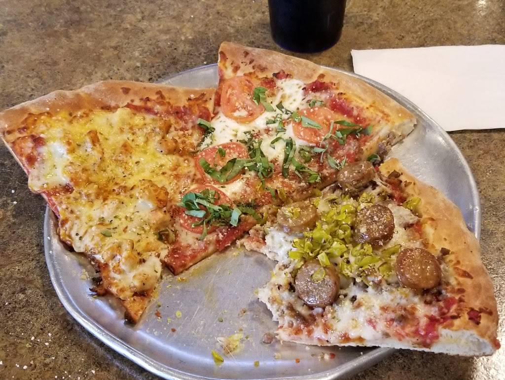 Zios Pizzeria | meal takeaway | 12997 W Center Rd, Omaha, NE 68144, USA | 4023301444 OR +1 402-330-1444