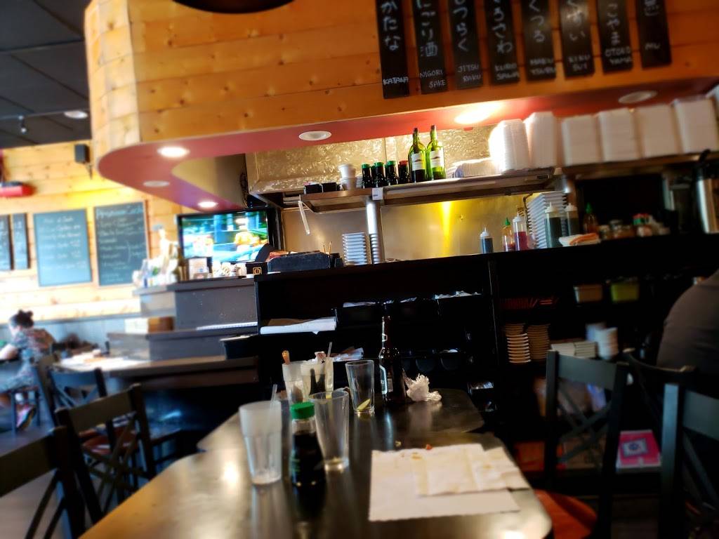 Maki & Sushi | restaurant | 302 E Huntington Dr, Arcadia, CA 91006, USA | 6264629600 OR +1 626-462-9600