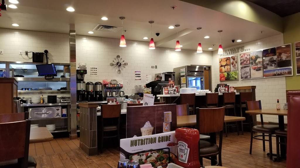 Dennys | restaurant | 2110 Birch Rd, Chula Vista, CA 91915, USA | 6195005724 OR +1 619-500-5724