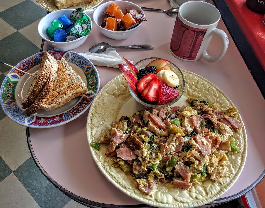 Valley Café | cafe | 4171 Suisun Valley Rd # A, Fairfield, CA 94534, USA | 7078642507 OR +1 707-864-2507