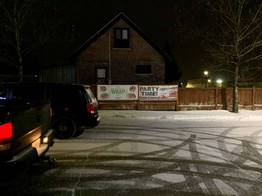 Subway | restaurant | 74 Front St E, Strathroy, ON N7G 1Y7, Canada | 5192461903 OR +1 519-246-1903