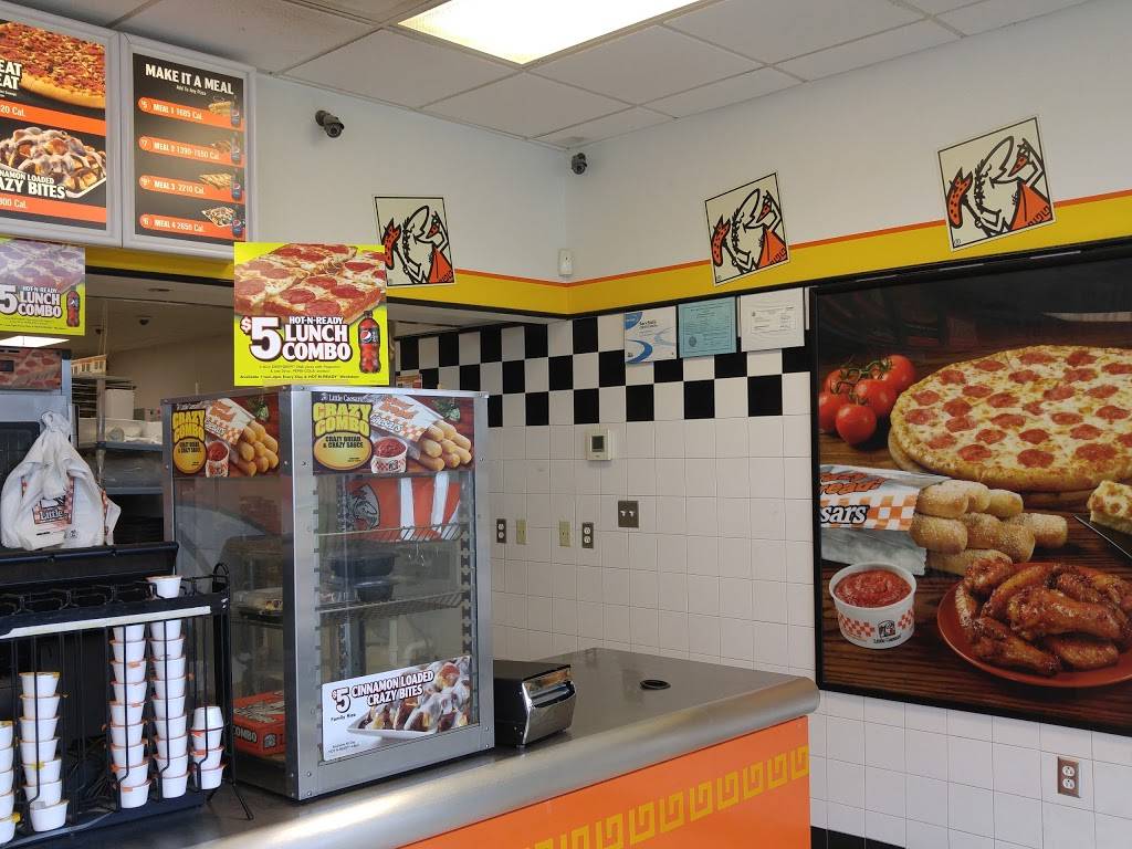 Little Caesars Pizza | meal takeaway | 101 E McGalliard Rd, Muncie, IN 47303, USA | 7652883333 OR +1 765-288-3333