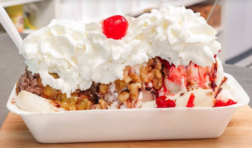 Millies Burgers, Steaks & Shakes | restaurant | 1441 W Shunk St, Philadelphia, PA 19145, USA | 2154678553 OR +1 215-467-8553