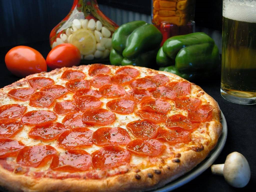 Broadway New York Pizza | restaurant | 6807 Visitors Cir C, Orlando, FL 32819, USA | 4073518989 OR +1 407-351-8989