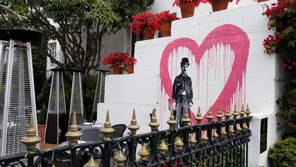 Terrys Lounge | night club | Lincoln St & 7th Street, Carmel-By-The-Sea, CA 93921, USA | 8316207454 OR +1 831-620-7454