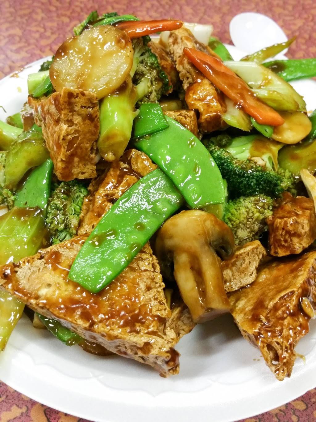 China King | restaurant | 3005 Wiley Blvd SW Ste 105, Cedar Rapids, IA 52404, USA | 3193905588 OR +1 319-390-5588