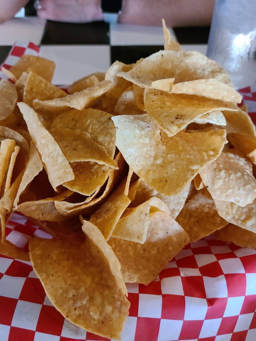 Fillin Station | restaurant | 692 Howard Ave, Biloxi, MS 39530, USA | 2284352522 OR +1 228-435-2522