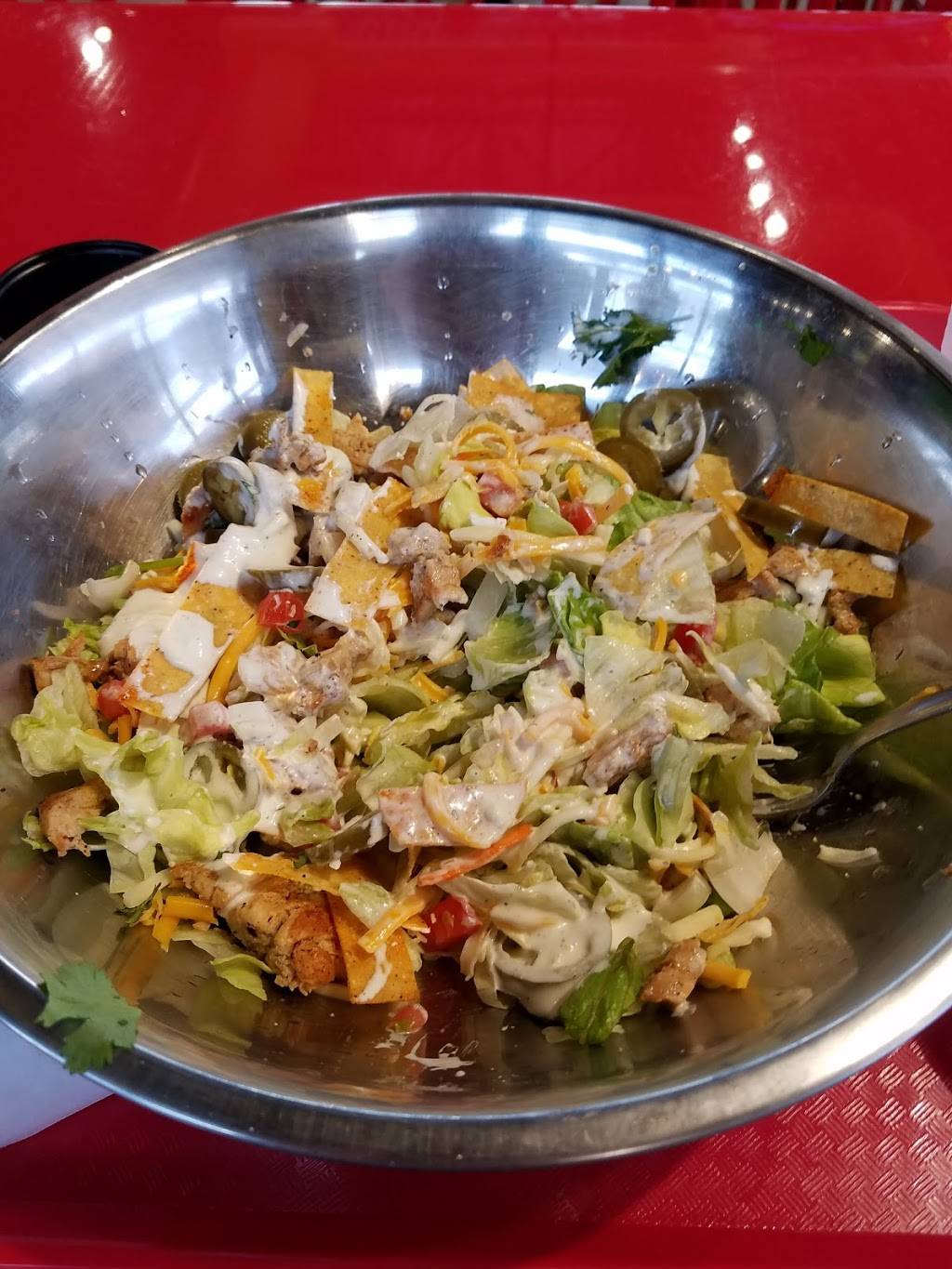 Fuzzys Taco Shop | restaurant | 921 Blairs Ferry Rd NE #150, Cedar Rapids, IA 52402, USA | 3193931180 OR +1 319-393-1180