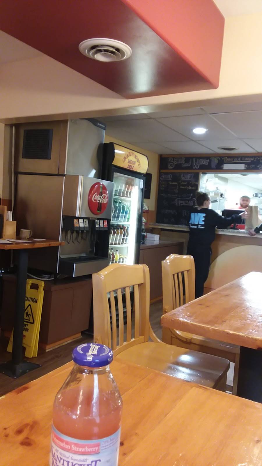 Harvest Moon Deli | meal takeaway | 18 Mill St, Orono, ME 04473, USA | 2078663354 OR +1 207-866-3354