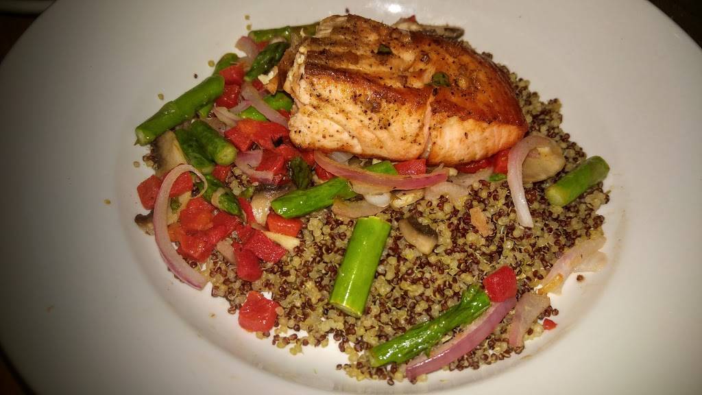 BJs Restaurant & Brewhouse | restaurant | 1200 Roseville Pkwy, Roseville, CA 95678, USA | 9165802100 OR +1 916-580-2100