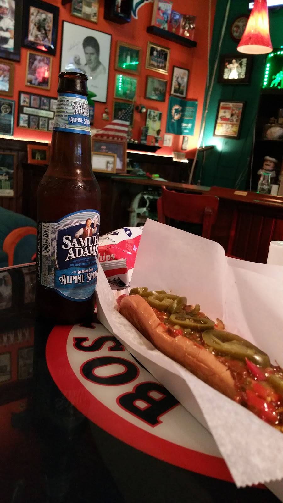 Woodys | restaurant | 915 Main St, Hartford, CT 06103, USA | 8602785499 OR +1 860-278-5499