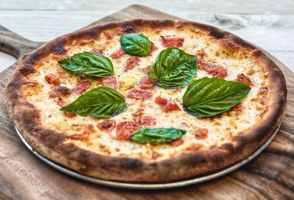 Amicis East Coast Pizzeria | restaurant | 4640 Tassajara Rd, Dublin, CA 94568, USA | 9258751600 OR +1 925-875-1600