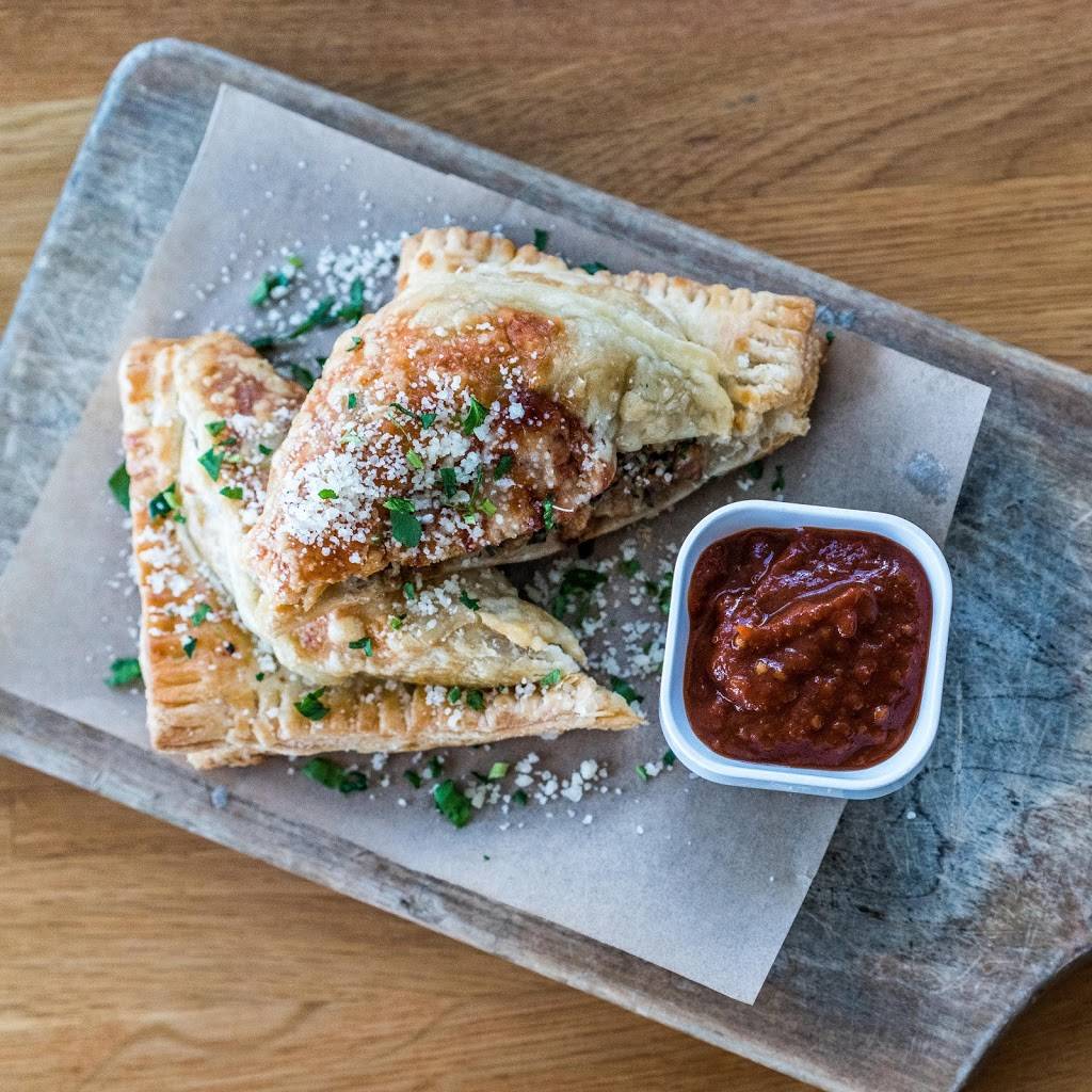 Ocean Bar | night club | 1301 Manhattan Ave, Hermosa Beach, CA 90254, USA | 3107988227 OR +1 310-798-8227