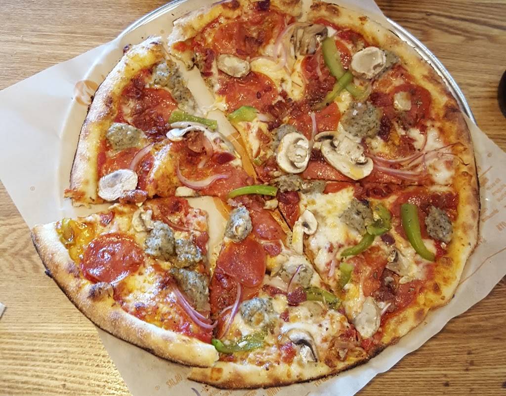 Blaze Pizza | meal takeaway | 1047 W Montauk Hwy, West Babylon, NY 11704, USA | 6312107407 OR +1 631-210-7407