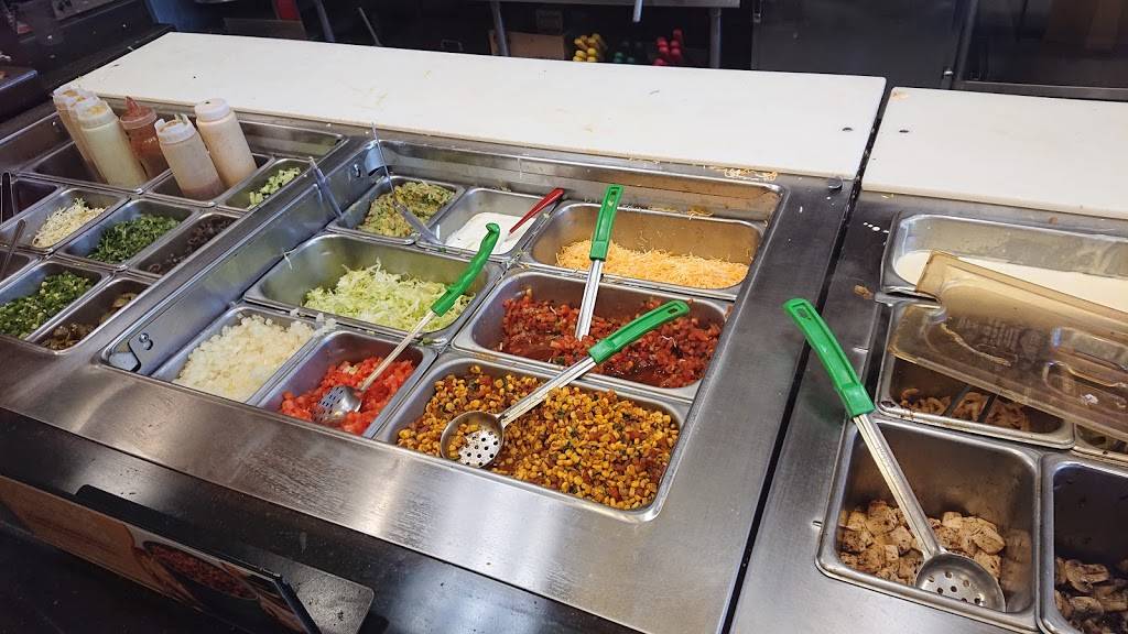 Moes Southwest Grill | restaurant | 379 Russell St, Hadley, MA 01035, USA | 4133870266 OR +1 413-387-0266